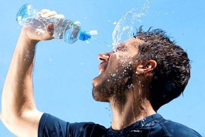 در صورت مشاهده علائم گرمازدگی چه باید کرد؟