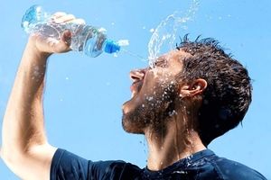 در صورت مشاهده علائم گرمازدگی چه باید کرد؟