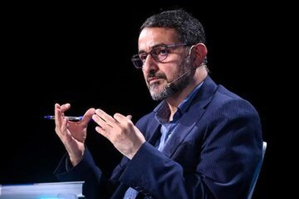 واکنش عضو کمیسیون امنیت ملی به تجمع نمایندگان پایداری علیه مذاکرات/ زارعی: تجمع نمایندگان پایداری مقابل وزارت خارجه تضعیف رهبر انقلاب است