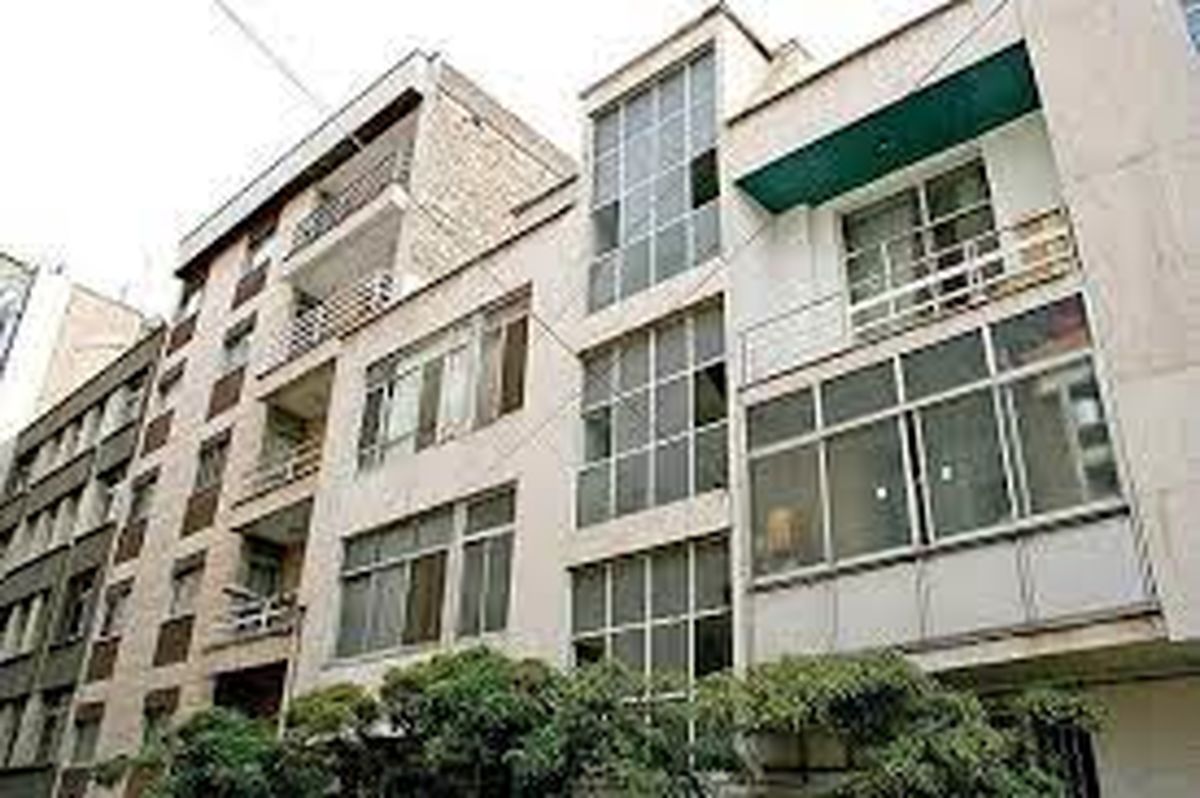 حربه فروش آپارتمانهای کلنگی