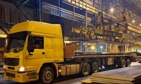 جهادگران فولاد اکسین پای کار مردم؛  اقدام جهادی شبانه فولاد اکسین در کمک به رفع آبگرفتگی یکی از مناطق اهواز