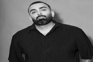 خواننده حکومتی کیست؟؛ مسعود صادقلو پاسخ می‌دهد/ ویدئو