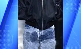 این شلوار جین حتی صدای منتقدان غربی را هم درآورده است/ برای طرح ادرار باید 800 دلار پرداخت کنید! /عکس