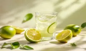 آب لیمو برای معده خوب است یا بد؟