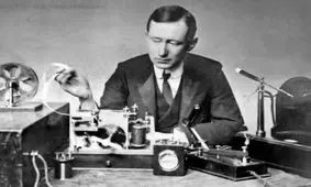 اولین سیستم ارتباطی جهان چه بود؟/ ویدئو
