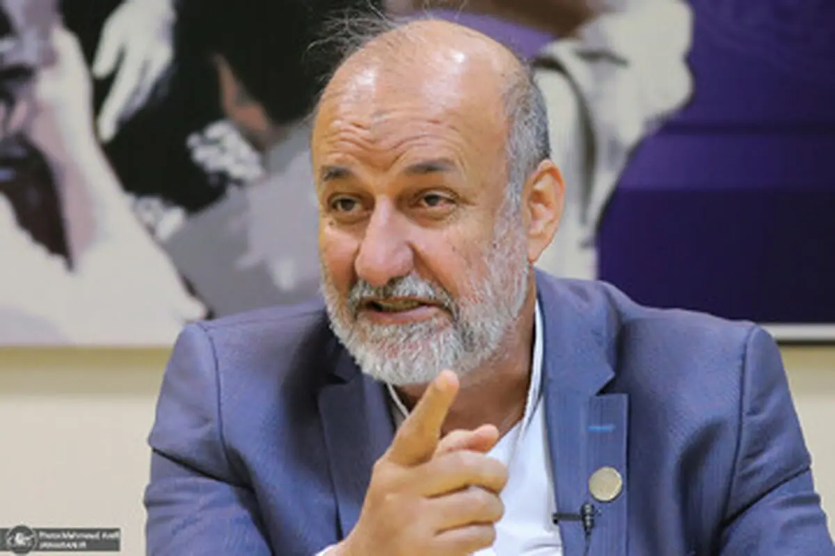 حسن بیادی: یک سری مارکیسیت های اسلامی در بدنه دولت نفوذ کرده‌اند که نقش مردم را نمی‌بینند/ یکی از مسئولین حوزه انرژی مثل کمونیست ها حرف می زند