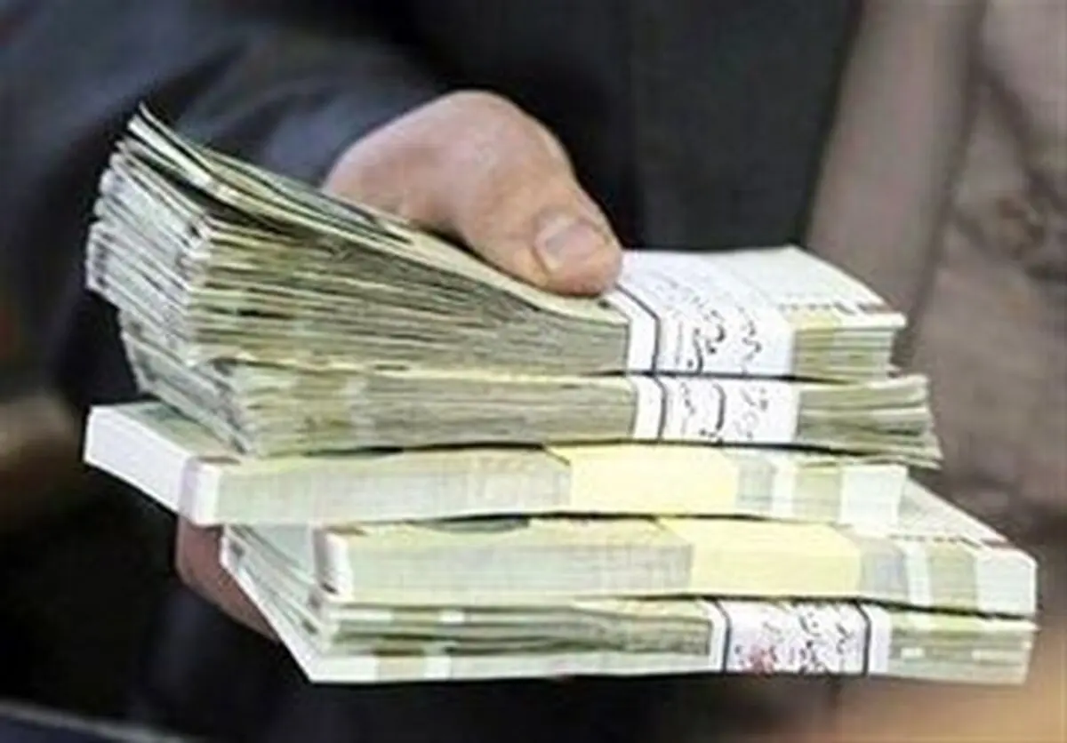 بانک مرکزی به بانک ها پول نقد می‌دهد