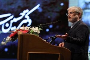 آسیب‌شناسی و نقد بانکداری بدون ربا در افتتاحیه اولین همایش حقوق بانکی