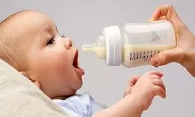 شیرخشک سهمیه‌بندی شده با افزایش قیمت ۴۰ درصدی/ حذف اتباع و ایرانی‌های بدون شناسنامه از شیرخشک