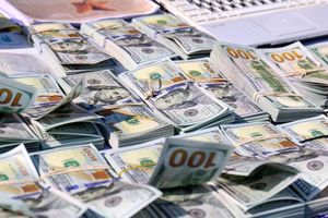 مجوز مجلس به بانک مرکزی برای فروش ارز
