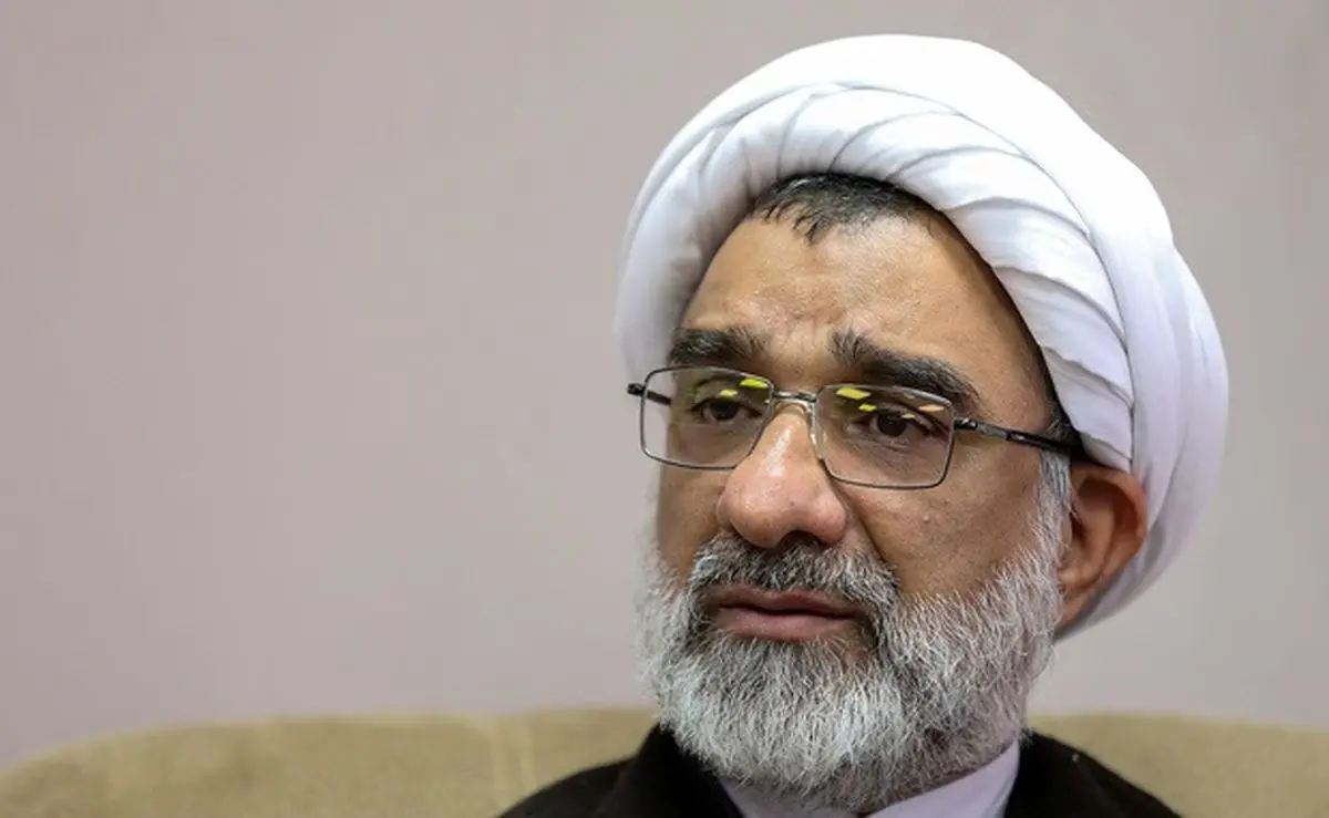  نمی‌توان گفت هر کشف حجابی خط دهی عوامل خارجی است/ از همین خانم‌هایی که کشف حجاب می‌کنند، نظر سنجی شده است و درصد بالایی گفته اند این سبک را می‌پسندیم/ یعنی یک مسئله گرایشی و علاقه است/ ممکن است سبک زندگی عده ای این طور باشد و در این فرهنگ بزرگ شده‌اند