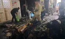 نجات معجزه‌آسای دو نفر از آتش‌سوزی انبار سیسمونی
