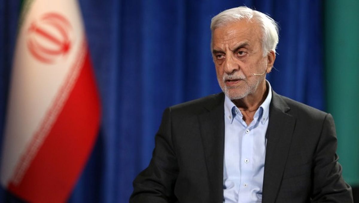 سیستم داخل کشور به هیچ وجه با ایدهآلهای انقلاب هماهنگی ندارد/ نگاه امام به توده مردم بود/ رهبر انقلاب آنجایی که لازم باشد صراحت لهجه دارند/ روحانی معتقد بود مردم انقلابی نیستند