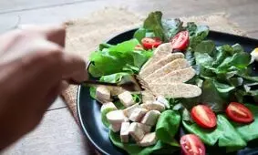 چه مواد غذایی حاوی اگزالات هستند؟