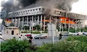  گزارشی از درون ساختمان صدا و سیما پس از حمله روز گذشته اسرائیل/ ویدئو