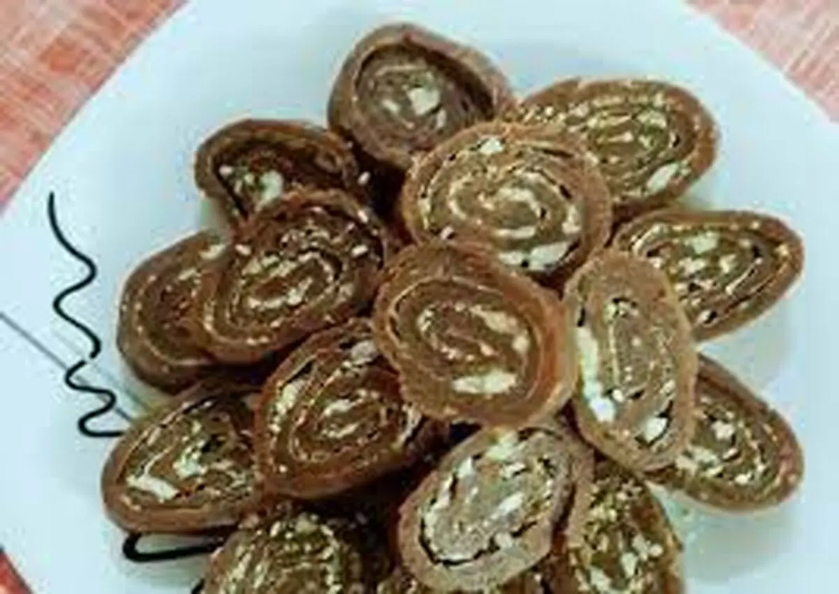 دستور پخت رول خرما
