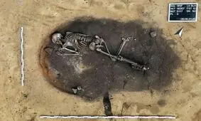 اسکلت 4 هزارسالۀ مرد جوان در یک «کورۀ زیرزمینی» پیدا شد