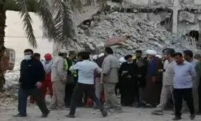 حضور رئیسی در محل حادثه متروپل آبادان/ ویدئو