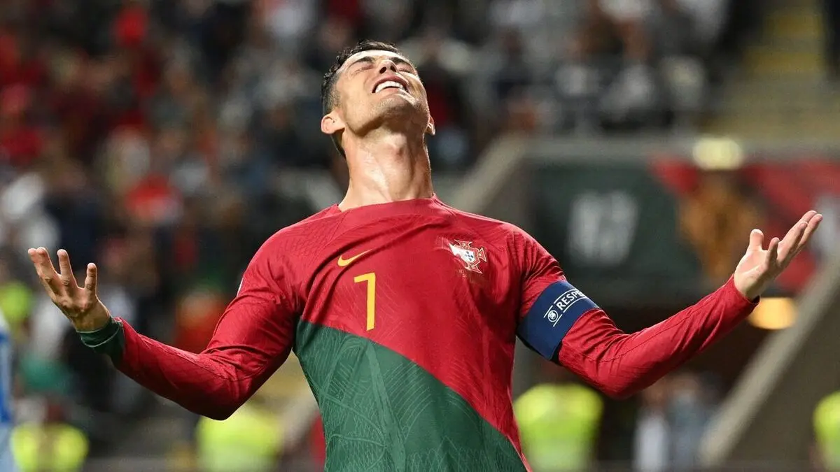 خشم هواداران پرتغال از اقدام جنجالی رونالدو/ عکس
