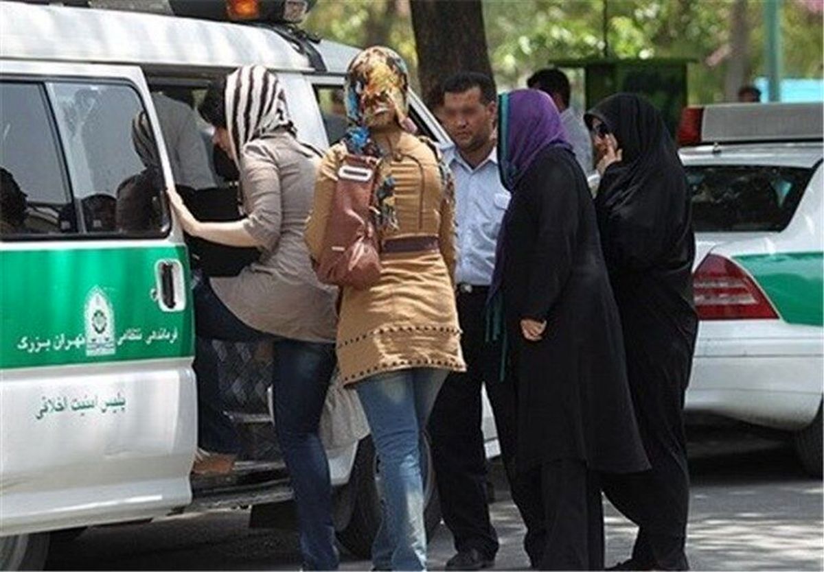 زیدآبادی در واکنش به تصویب لایحه عفاف و حجاب : صدرحمت به همان گشت ارشاد !