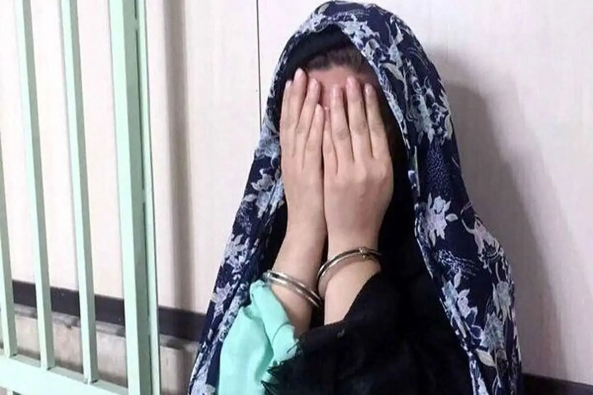تصاویری از بلاگر خانمی که بازداشت شد