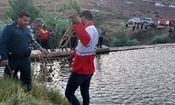 تفریح مرگبار پدر جوان در رودخانه گانه‌زار