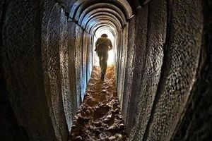 اسراییل می خواهد تونل های زیرزمینی حماس را با گاز اعصاب پر کند