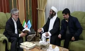 ملاقات وزیر علوم با پدر امیرمحمد خالقی پس از بخشش قاتل