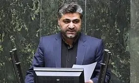 اقدام عجیب دولت در فروش سوخت/ ارزان فروشی میعانات گازی به پالایشگاه‌های کوچک/ سخنگوی کمیسیون انرژی مجلس: برخی واحدها به قاچاق خوراک و سوخت مشغول شده‌اند