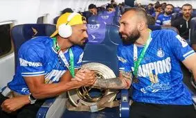  ژست خاص استقلالی‌ها با جام قهرمانی/ رامین و روزبه متحد شدند