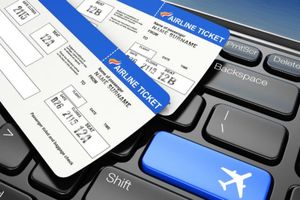 مسئولان درباره میزان مالیات بر ارزش افزوده بلیت هواپیما توضیح دهند