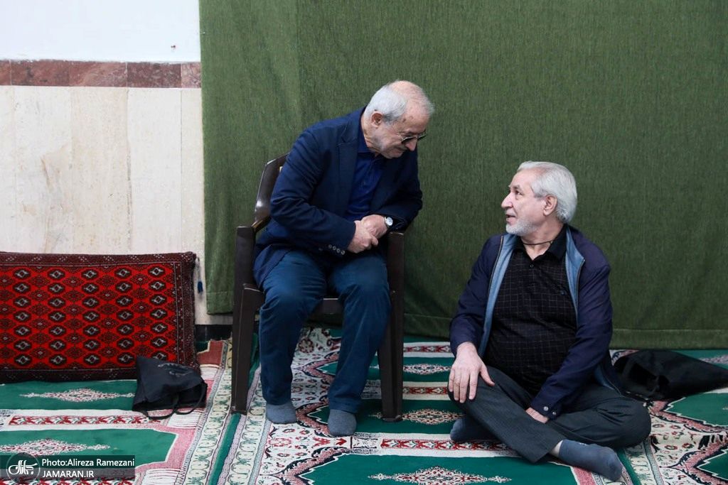 تصاویر: مراسم تشییع برادر سید مصطفی تاجزاده