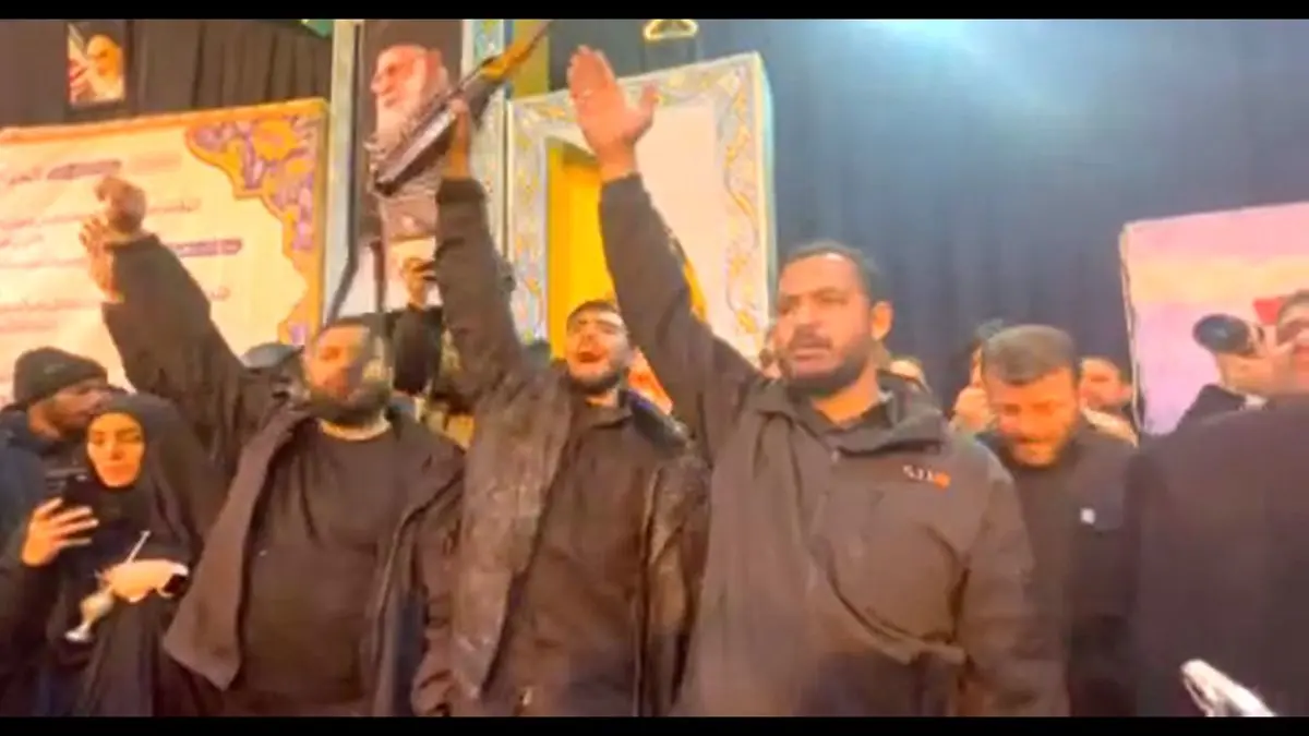 رجزخوانی همرزمان و همسر شهید پاسدار محمدحسین کوچکی از شهدای ایست بازرسی/ ویدئو