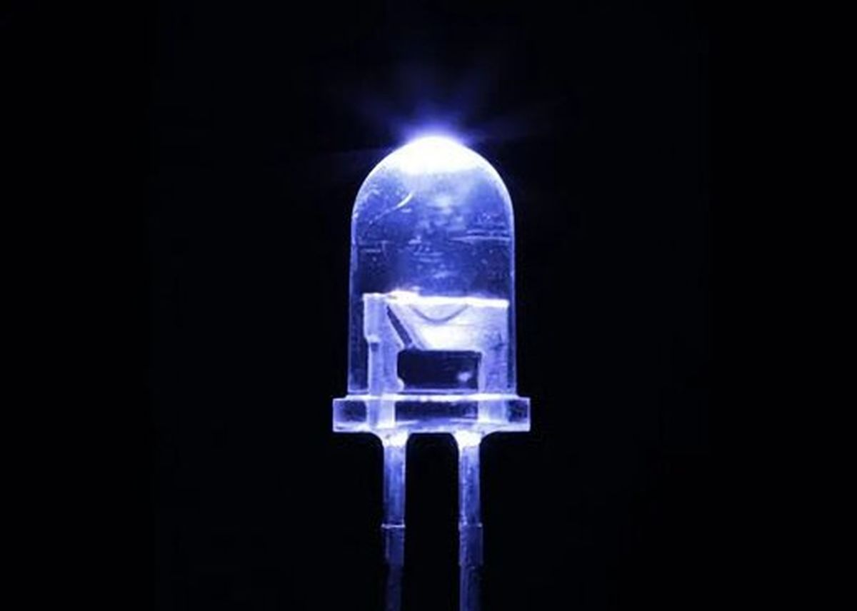 ابداع لامپ ویژه ای برای از بین بردن کرونا و سایر ویروس های خطرناک