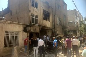انفجار و آتش‌سوزی خانه‌ای قدیمی در جنوب غرب تهران/ ویدئو

