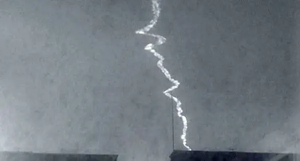 آغاز مانور موشکی سپاه / اسرائیل به حالت آماده‌باش درآمد