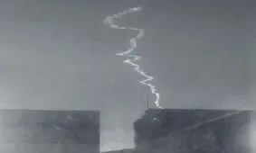 آغاز مانور موشکی سپاه / اسرائیل به حالت آماده‌باش درآمد