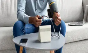 فشار خون صبحگاهی چیست و چگونه می‌توان آن را کنترل کرد؟

