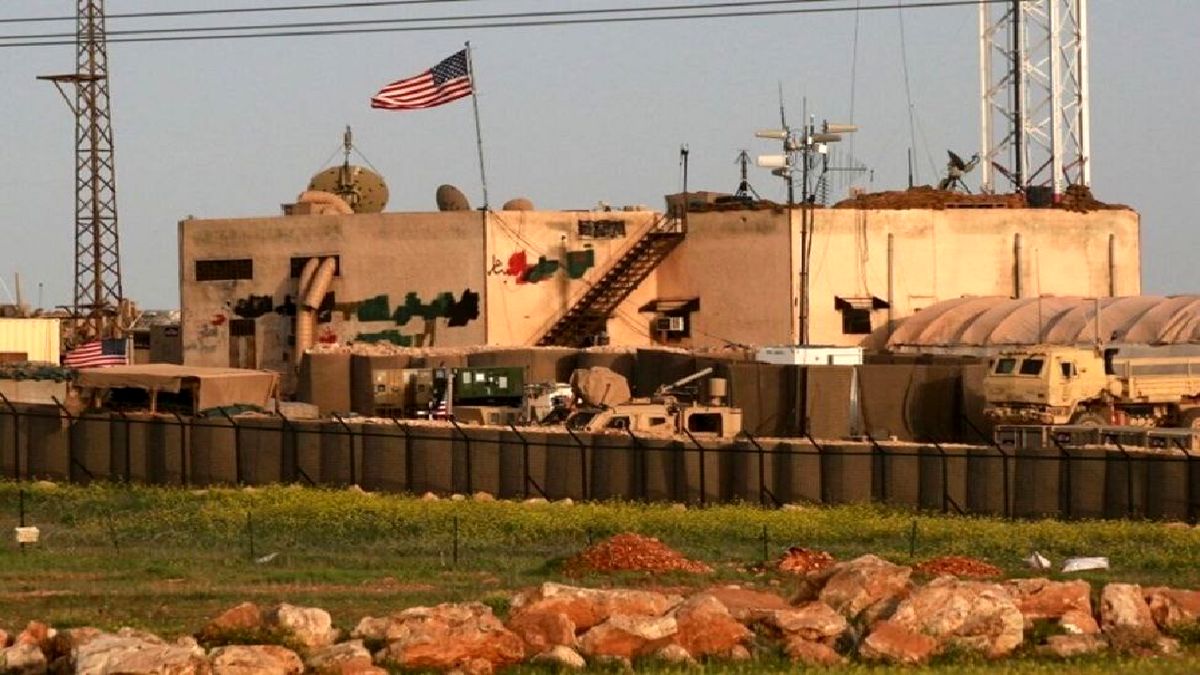 زخمی شدن دو نیروی آمریکایی در حمله راکتی به پایگاه اشغالگران در سوریه