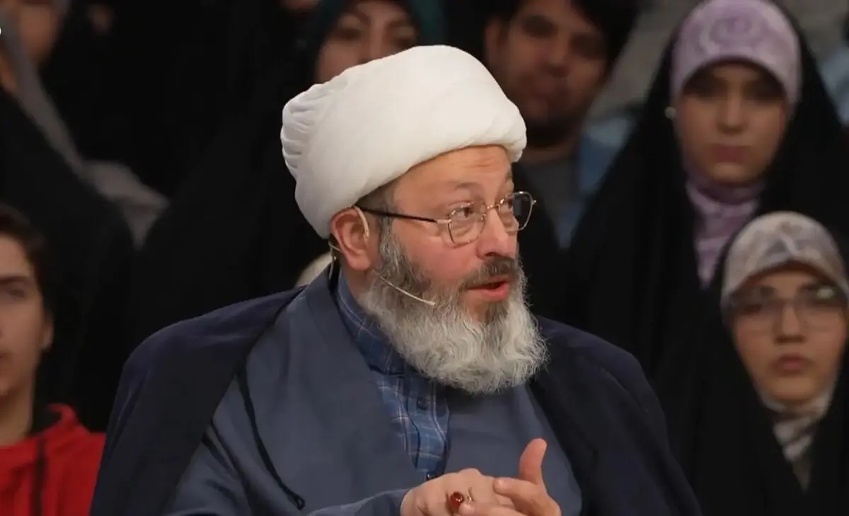 نیازمند شوراهایی در کنار دست شعام هستیم تا تصمیمات را از بعد الهی بررسی کنند/ دعوای نقطه آخر بر سر این است که جهان را اندیشه یهود بنی‌اسرائیلی منحرف بگیرد یا اندیشه الهی قرآن و امام زمان؟/ اگر  جنگ پیش‌دستانه نکنیم به ابرتورم شدید خواهیم رسید