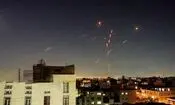 شنیده شدن صدای ۳ انفجار در بندرعباس/ پدافند شهر فعال شد/ یک مقام آمریکایی: حملات هوایی جدیدی را علیه یک سایت نظامی ایران انجام دادیم/ پاسخ سپاه به تعرض آمریکا علیه بندرعباس