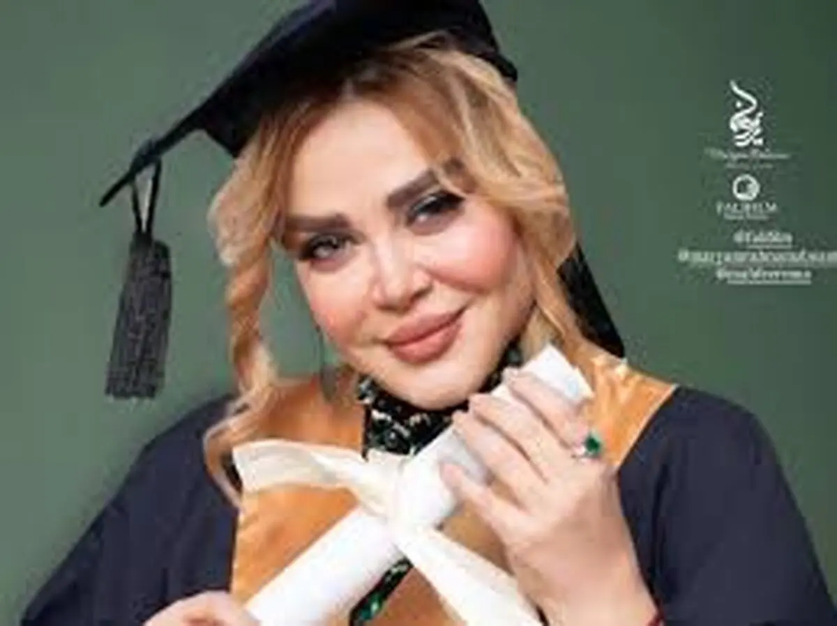 بهاره رهنما با تیپ مجلسی مدرک دکتری گرفت/ ویدئو