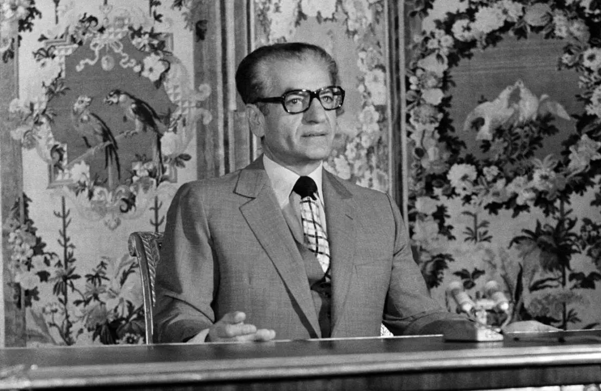 سفر در زمان؛ دیدار «ملک حسن دوم، پادشاه مراکش و محمدرضا پهلوی»؛ سال 47/ تصاویر

