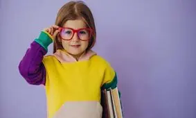  این ۱۰ نشانه یعنی فرزند شما فوق العاده باهوش است