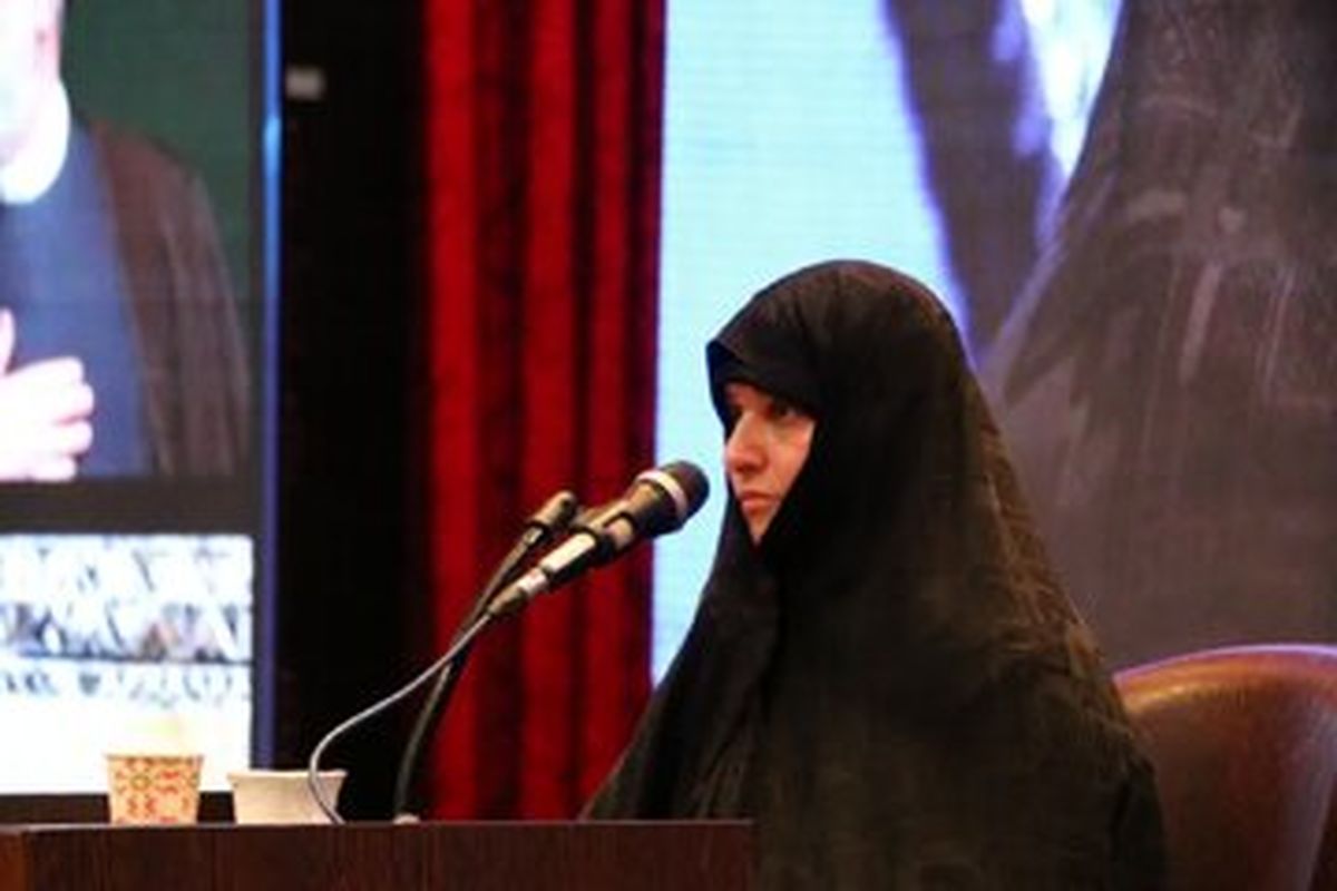 جمیله علم‌الهدی: در اطراف زیارتگاه‌ها بساط فساد آماده شده است/ رفاه واقعی را باید در جهان دیگر به دست آورد