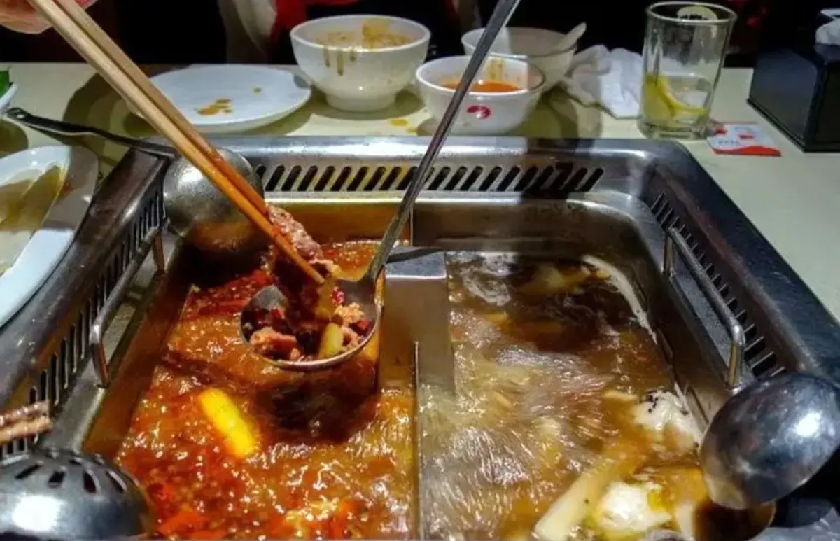 ادرار در سوپ چینی! | دو نوجوان مست بازداشت شدند!