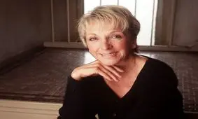 وداع با بانوی صحنه‌ها؛ الیزابت فرانز در ۸۴ سالگی درگذشت