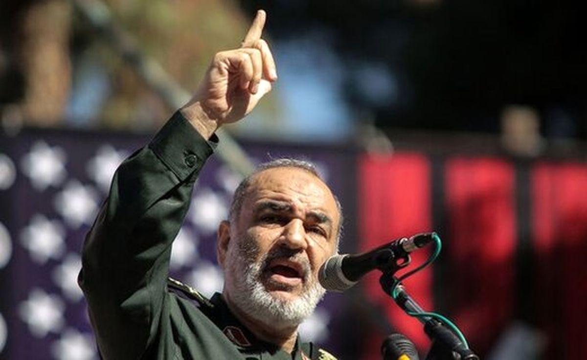 کوه یخ قدرت آمریکا، «ذوب» شده/ امسال، سال «تولید قدرت سپاه» است