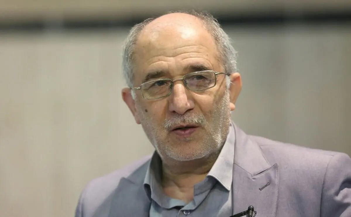 آیت‌الله هاشمی بر این باور بود که باید صدای معترضین را شنید/ باید در شیوه حکمرانی تجدید نظر کرد/ دستگاه‌هایی که عملکرد آنها باعث تنش در جامعه شده و غیرضروری هستند مثل گشت ارشاد و ستاد امر به معروف را کنار بگذارند