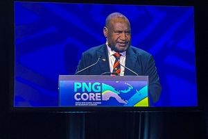  نخست وزیر پاپوا گینه نو در پاسخ به بایدن: ما آدم‌خوار نیستیم!

